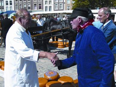 Käse kaufen, Niederländisch Sprachreisen für Erwachsene